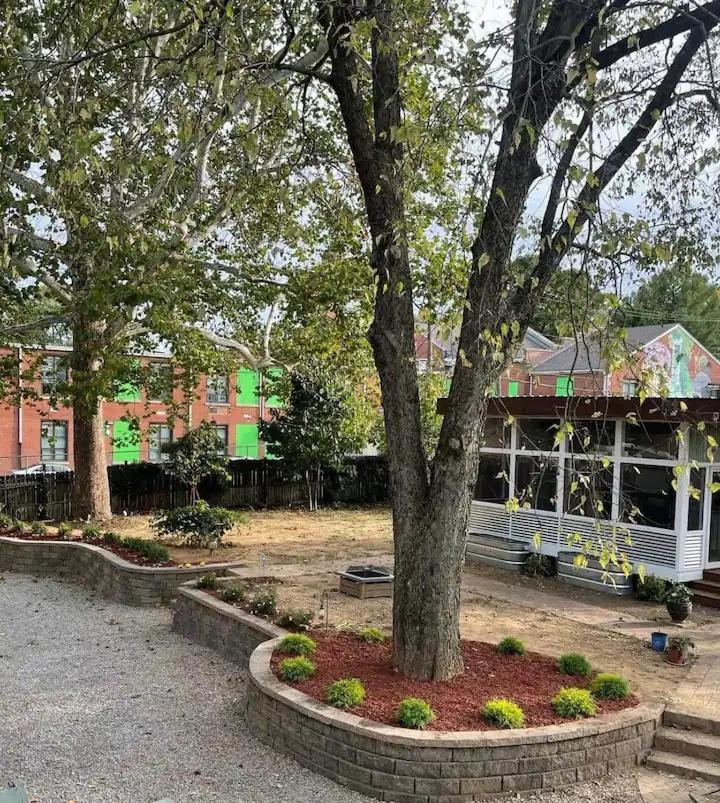 Quiet, Gated Oasis Near Downtown Lexington Apartment Екстериор снимка