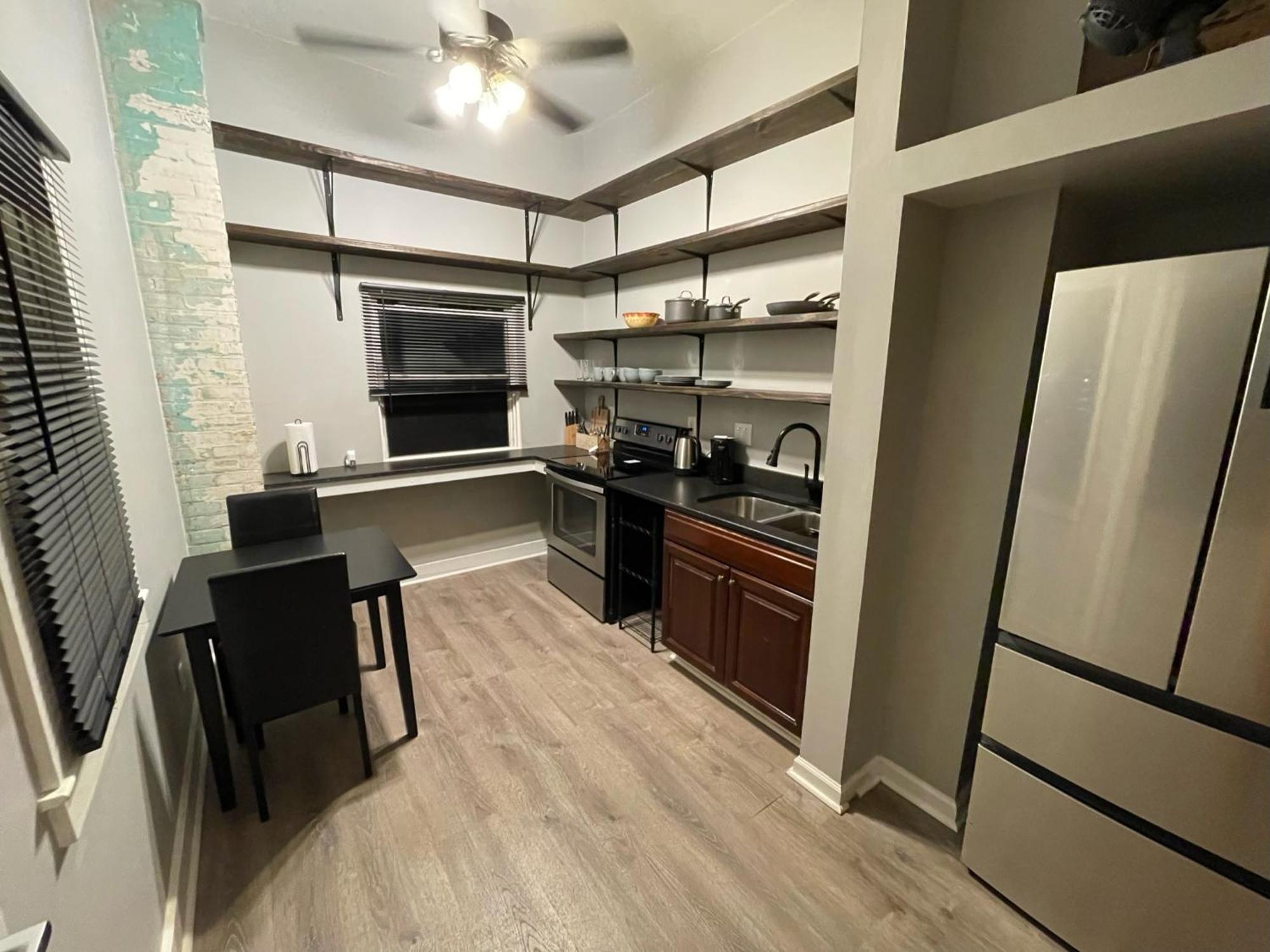 Quiet, Gated Oasis Near Downtown Lexington Apartment Екстериор снимка